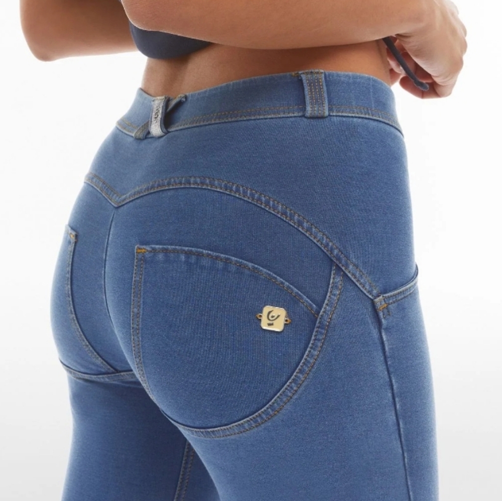 Freddy Women’s Blue Denim-Look Jeggings